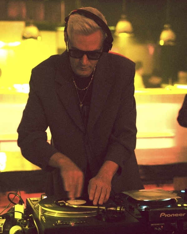 Какого диджея пригласить на свадьбу в 2024?