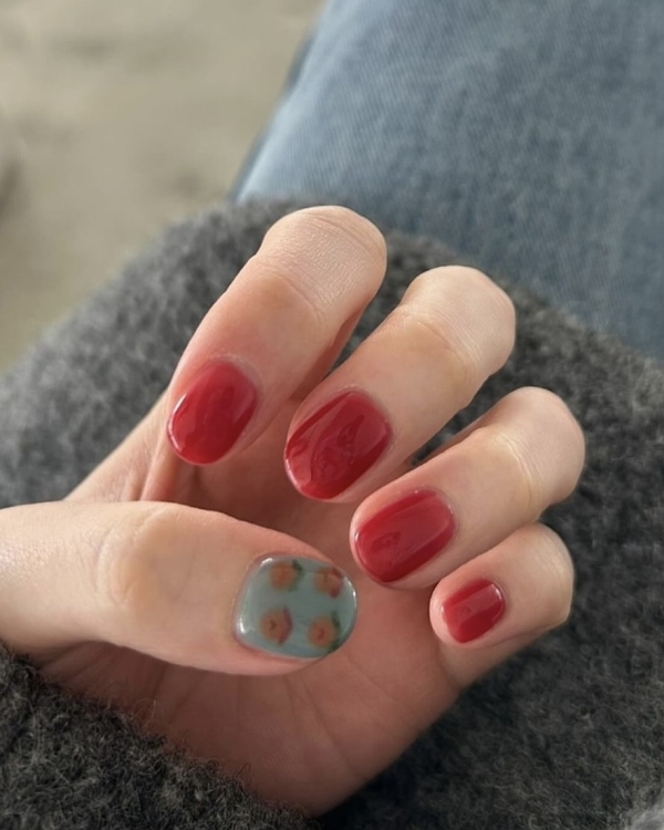 Нарисуй любовь: 20 идей маникюра к 14