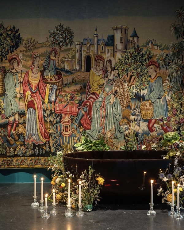 «Руанские соборы» Пушкинского, белоснежные девы в Phantom