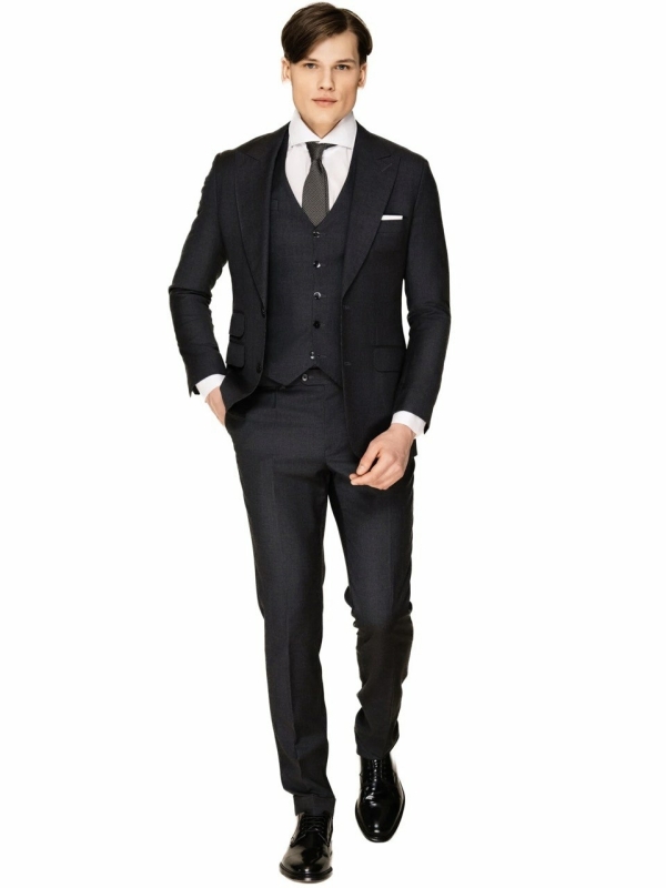 Одеваем жениха. Костюмы, которые можно купить здесь
