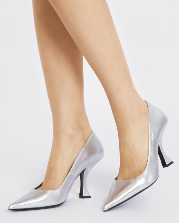 Где купить туфли невесты в Москве?