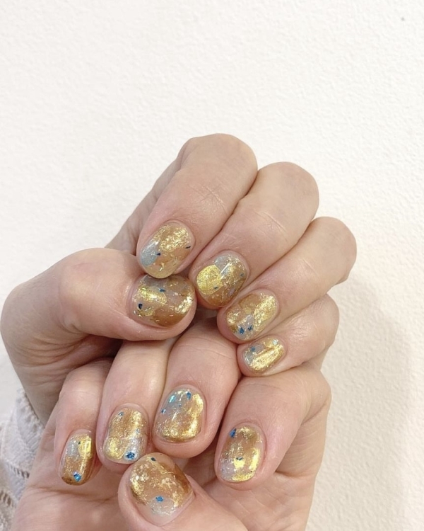 10 трендов весеннего маникюра. Обновляемся к 8