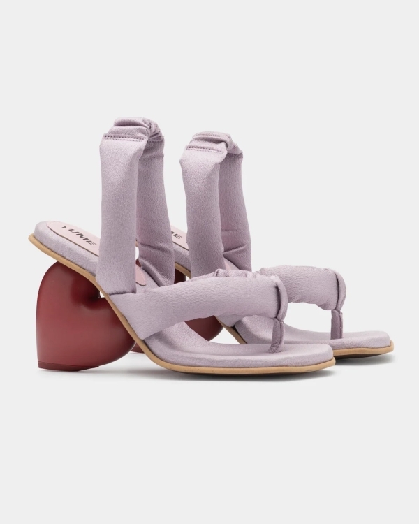 Где купить туфли невесты в Москве?