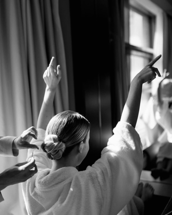 Плейлист для утренних сборов невесты 2024