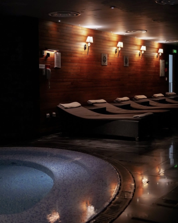 Time to relax: предложения спа-салонов на День