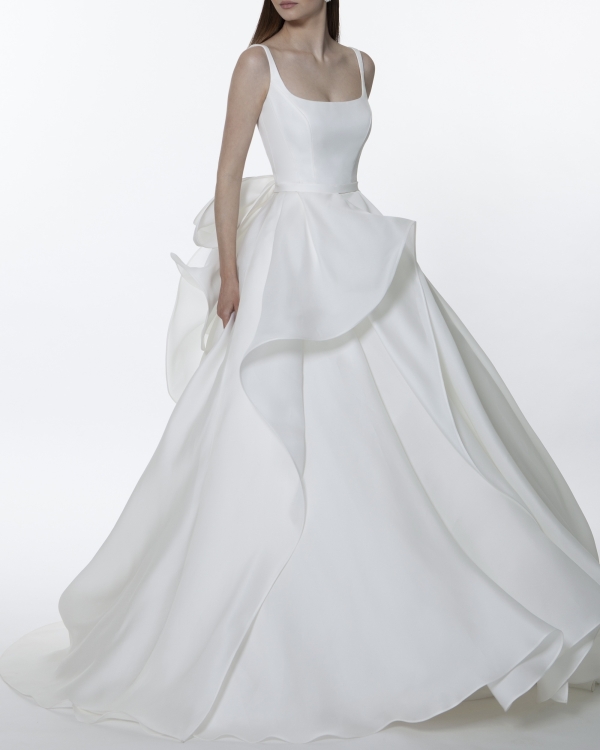 Свадебные платья в духе современного минимализма, которые