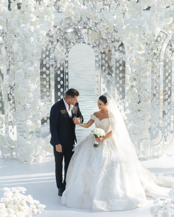 «Свадьбу второй раз не повторишь, поэтому здесь