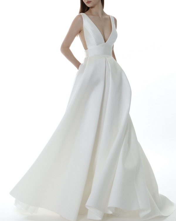 Свадебные платья в духе современного минимализма, которые