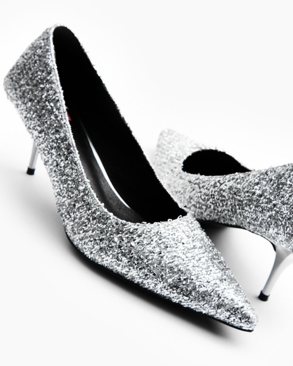 Где купить туфли невесты в Москве?