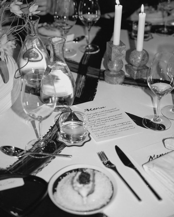 Как сделать минимализм нескучным? Подскажет сет-дизайн ужина