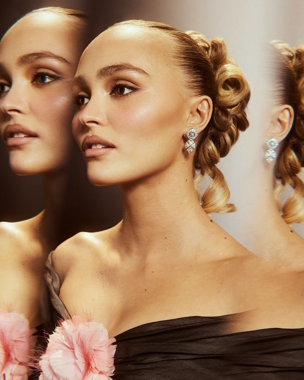 Свадебные прически на длинные волосы в 2025