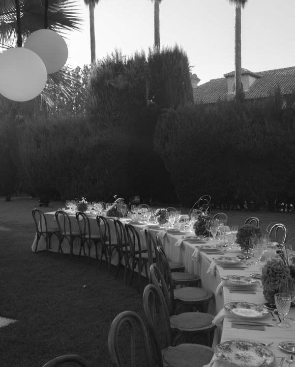 Модные идеи рассадки гостей на свадебном (и