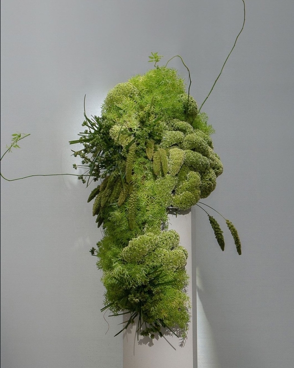 Какой декор выбрать для весенней свадьбы 2025?