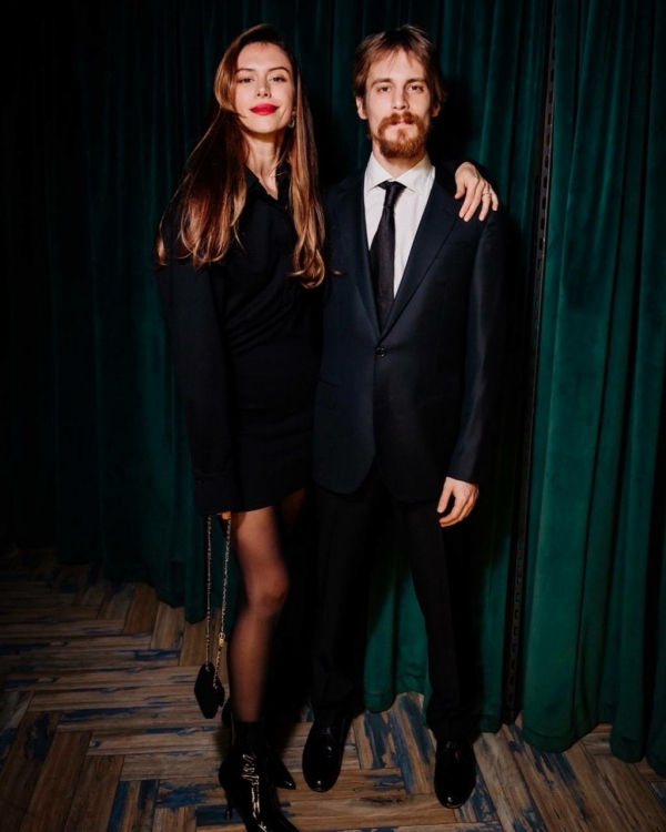 История любви Ивана Янковского и Дианы Пожарской