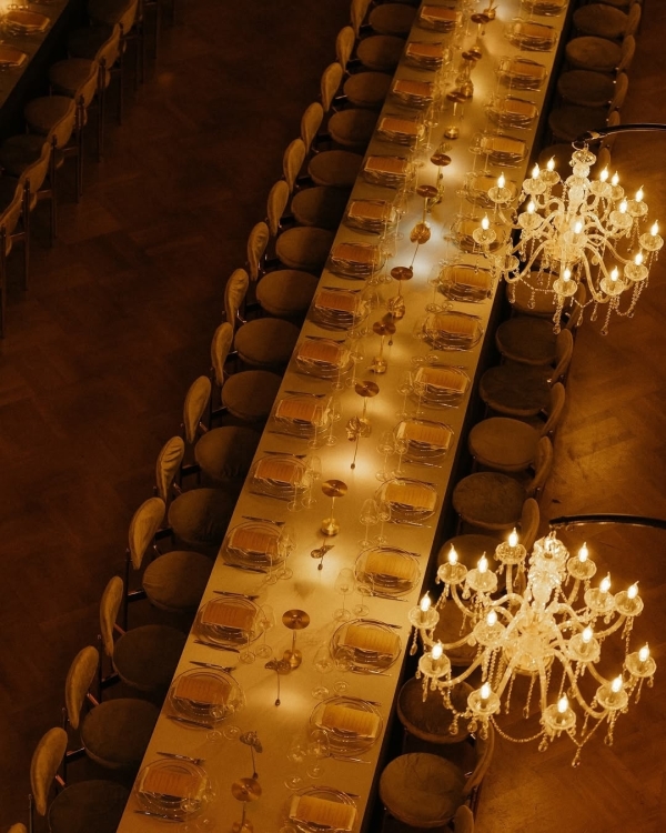 Модные идеи рассадки гостей на свадебном (и