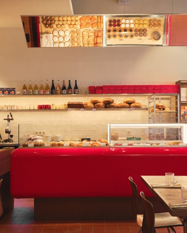 Репетиция весны в ботаническом саду, «Любовь в