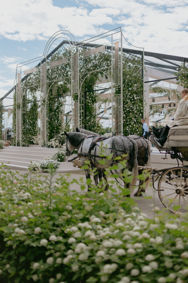 Декораторы ABOUT YOU