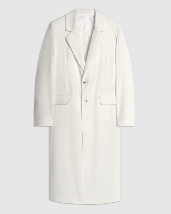 Показываем 20 модных пальто, которые выигрышно дополнят