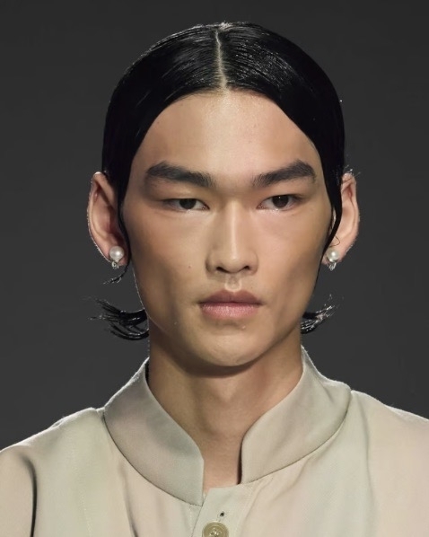 Каков жених! 5 актуальных мужских причесок 2025