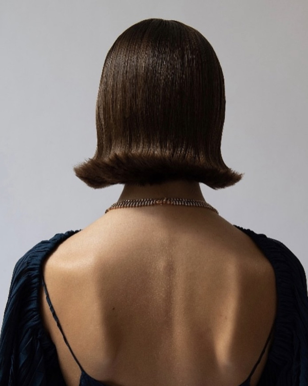 Выбираем актуальную прическу невесты 2025: объем 90-х,