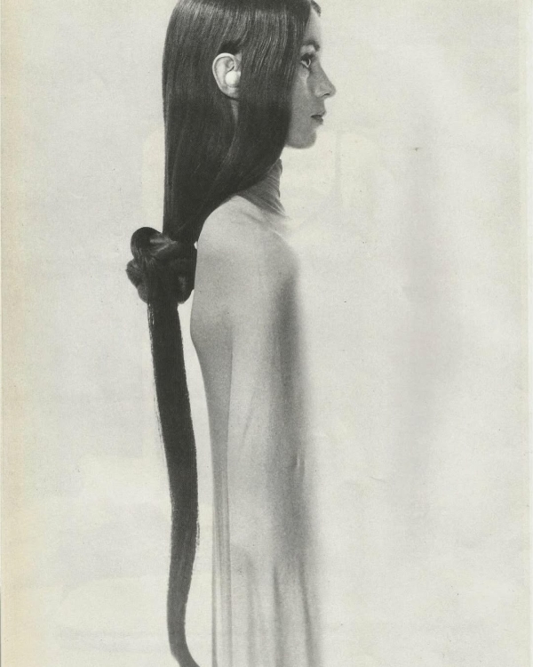 Выбираем актуальную прическу невесты 2025: объем 90-х,