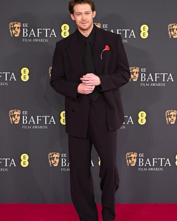 BAFTA-2025: рассматриваем свадебные образы селебрити для него