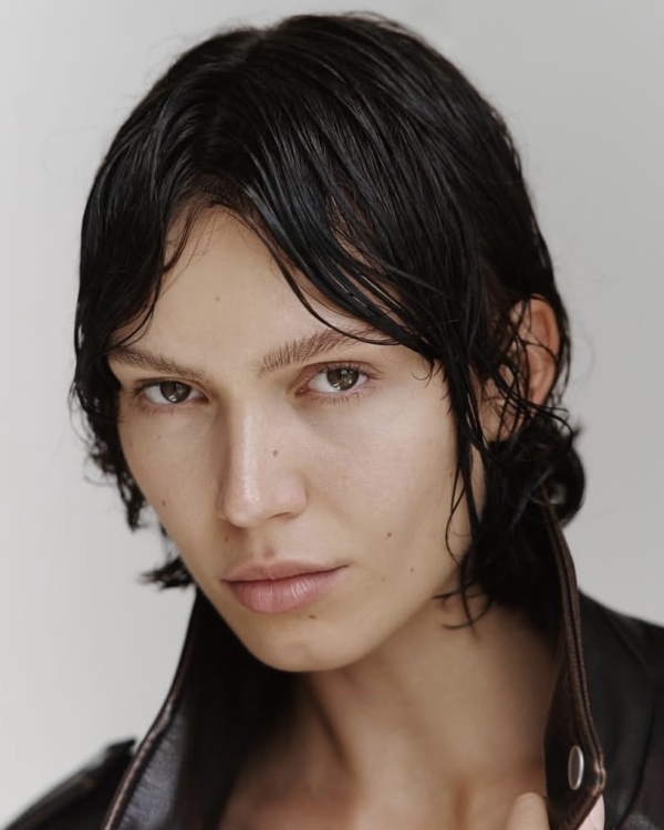 Свадебные прически на короткие волосы 2025. Какую