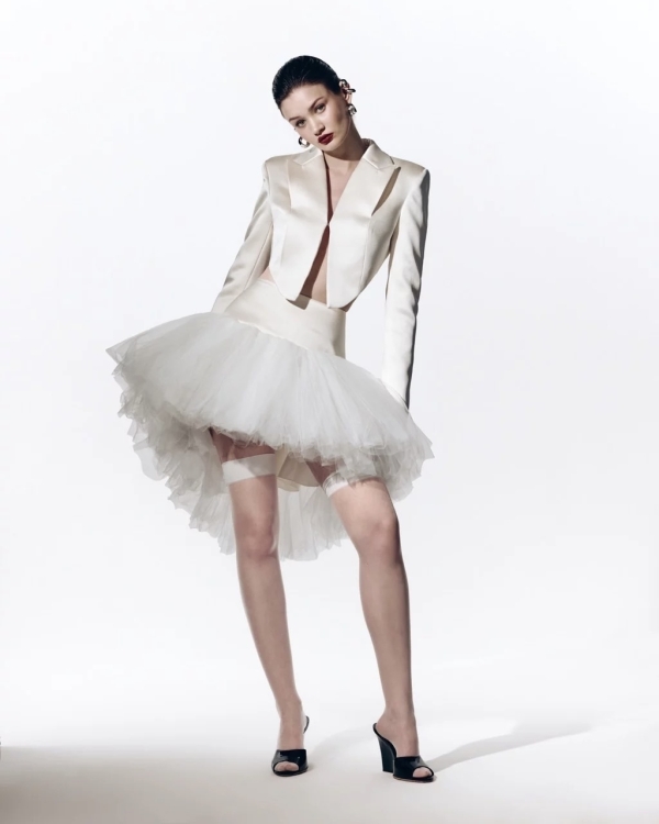 Белая юбка вместо свадебного платья. Где найти