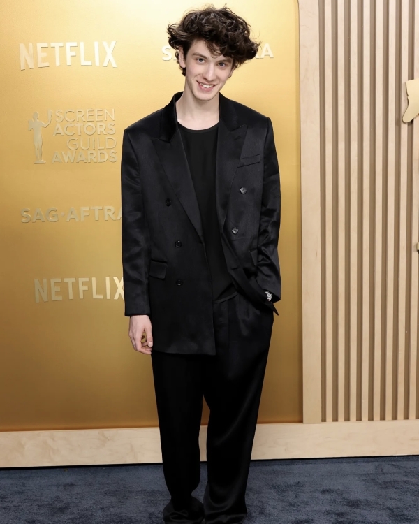 SAG Awards 2025: лучшие образы с красной