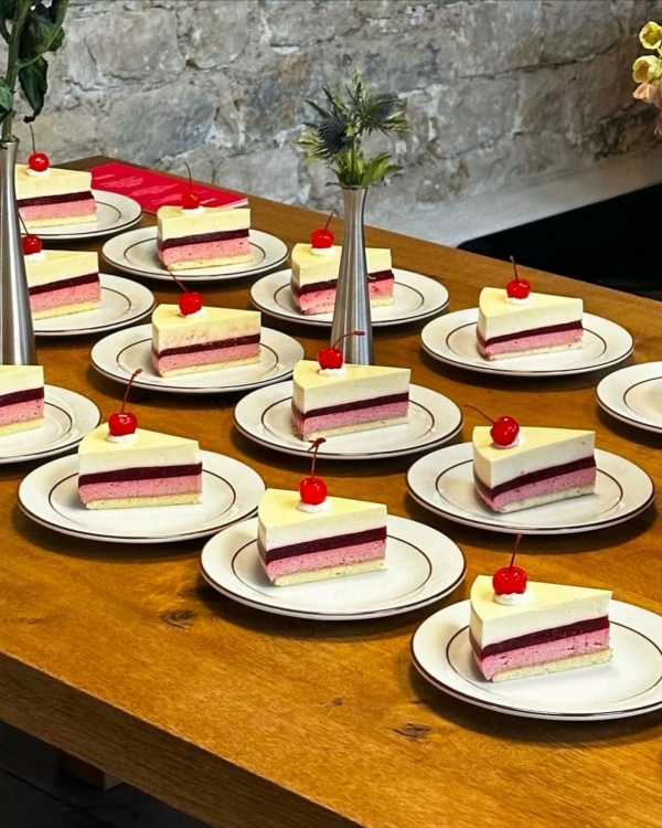 Новый светский тренд — домашний званый ужин.