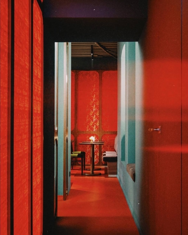 Баба с лимончелло в Piu Piu, поэтика