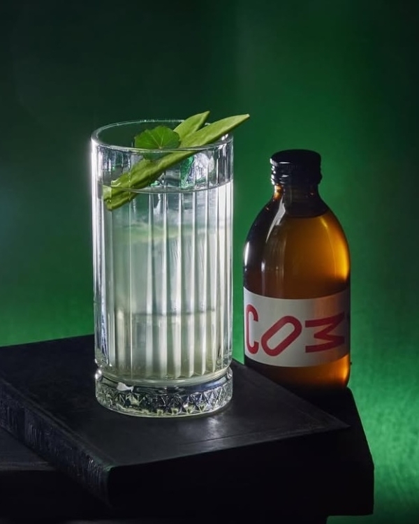 Баба с лимончелло в Piu Piu, поэтика