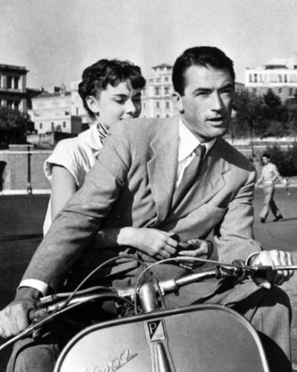 Святой Валентин во Flaner, разноцветная Вселенная в