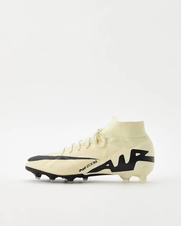 Пахнет мужчиной: идеи подарков любимому на 23