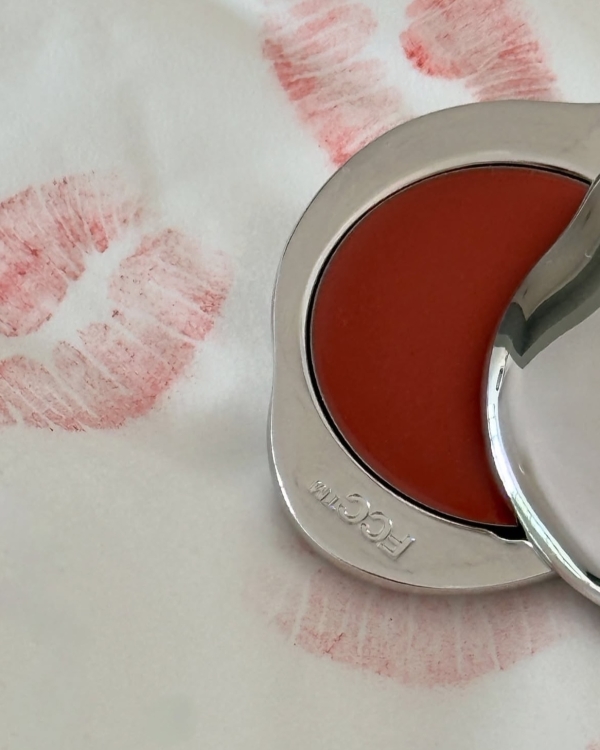 Повторять опасно! Ошибки этикета, которые совершают родители