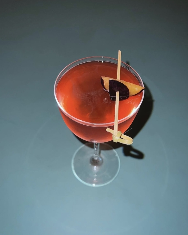 Репетиция весны в ботаническом саду, «Любовь в