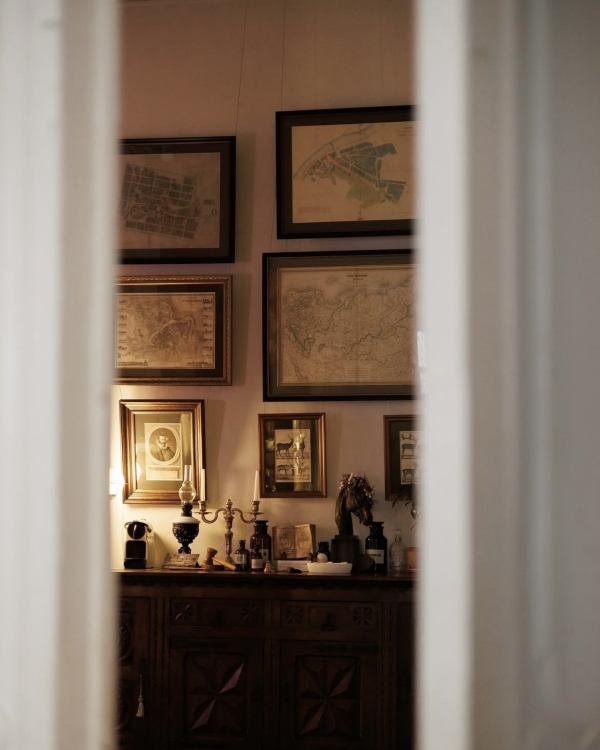 Футуристичный бильярд в Billie, «Застолье с искусством»