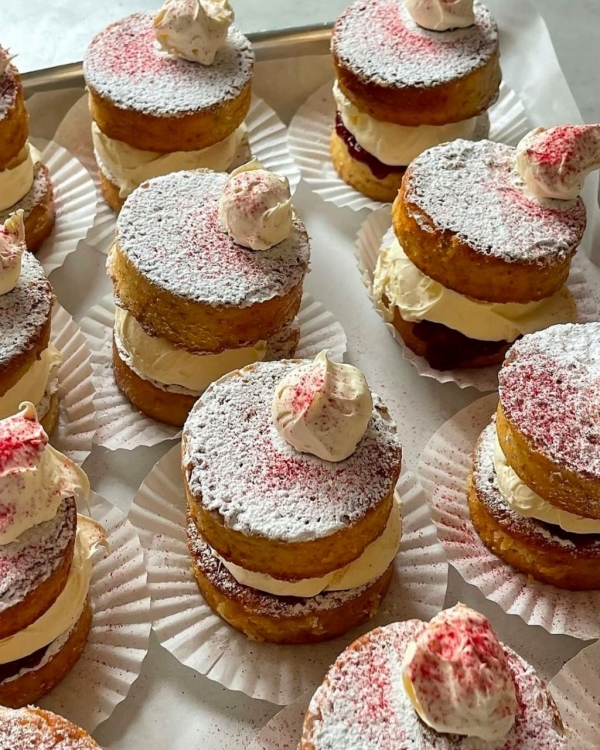 Модные и актуальные идеи оформления десертов от