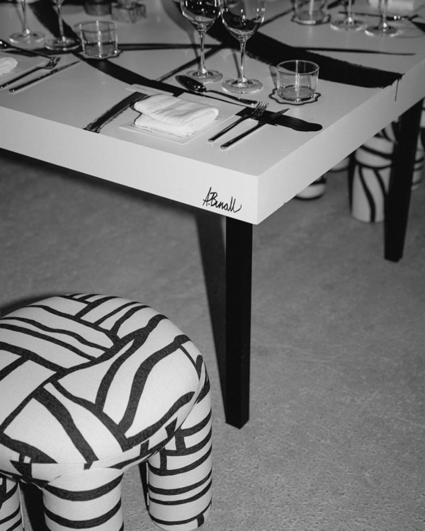 Как сделать минимализм нескучным? Подскажет сет-дизайн ужина