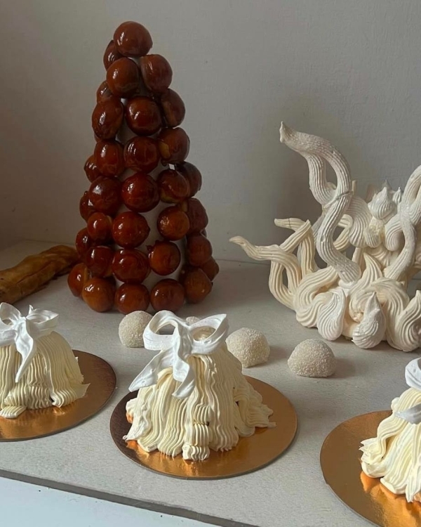 Модные и актуальные идеи оформления десертов от