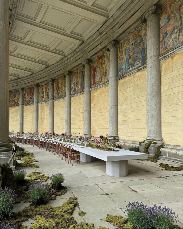 Модные идеи рассадки гостей на свадебном (и