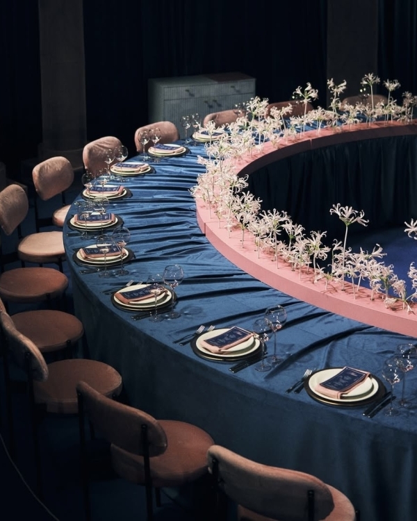 Модные идеи рассадки гостей на свадебном (и