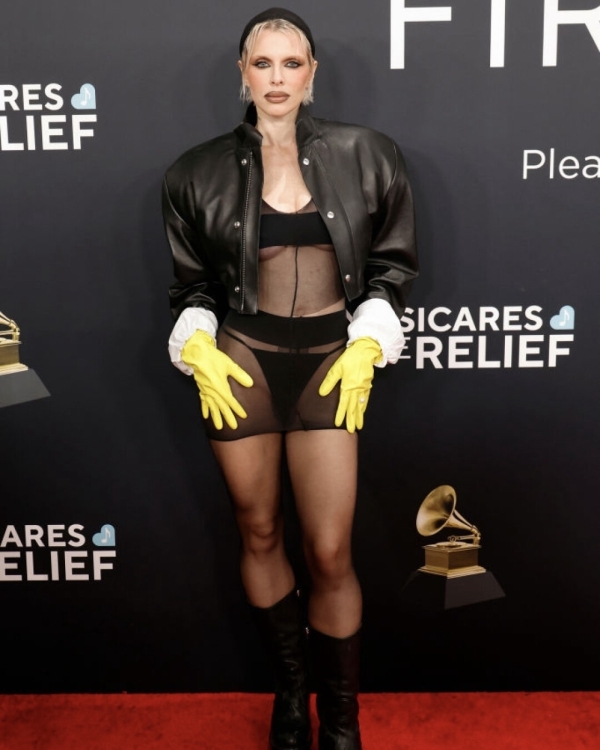 Рассматриваем лучшие образы звезд и список победителей