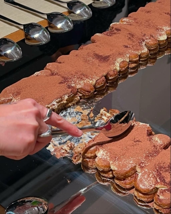 Модные и актуальные идеи оформления десертов от