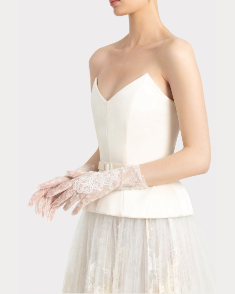 Где купить перчатки для свадебного образа?