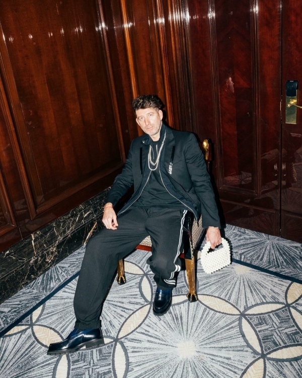 Свой среди своих. Как аудитория ведущих расскажет