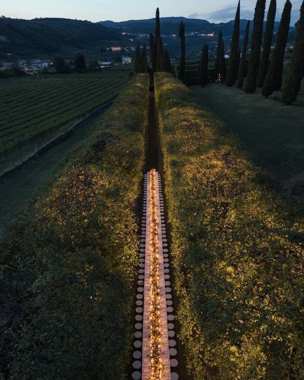 Модные идеи рассадки гостей на свадебном (и