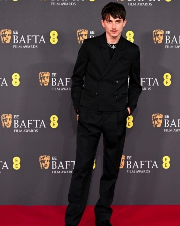 BAFTA-2025: рассматриваем свадебные образы селебрити для него