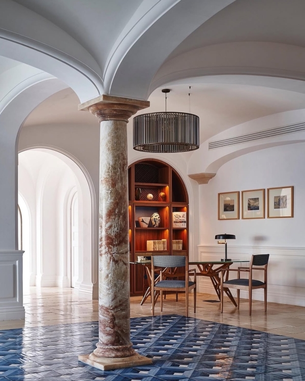 Лазурное море, скалы и лимоны. Лучшие отели