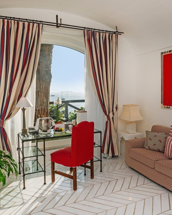 Лазурное море, скалы и лимоны. Лучшие отели